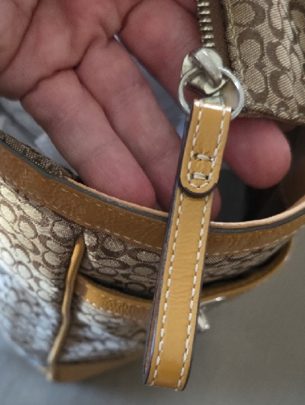 EUC Coach Brown Signature Small C Small Tote - Picture 10 of 12